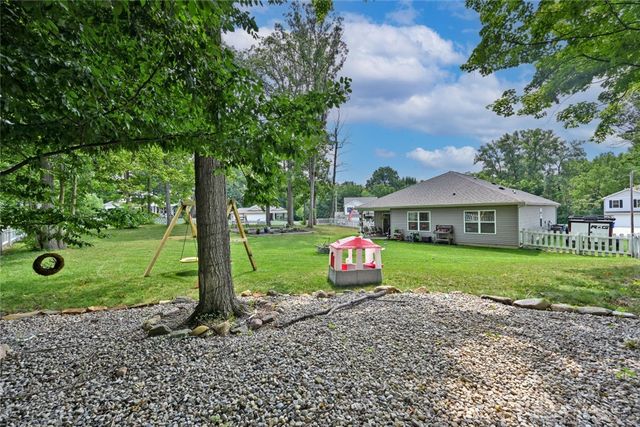 2263 Woodson Drive, Dayton, OH 45414
