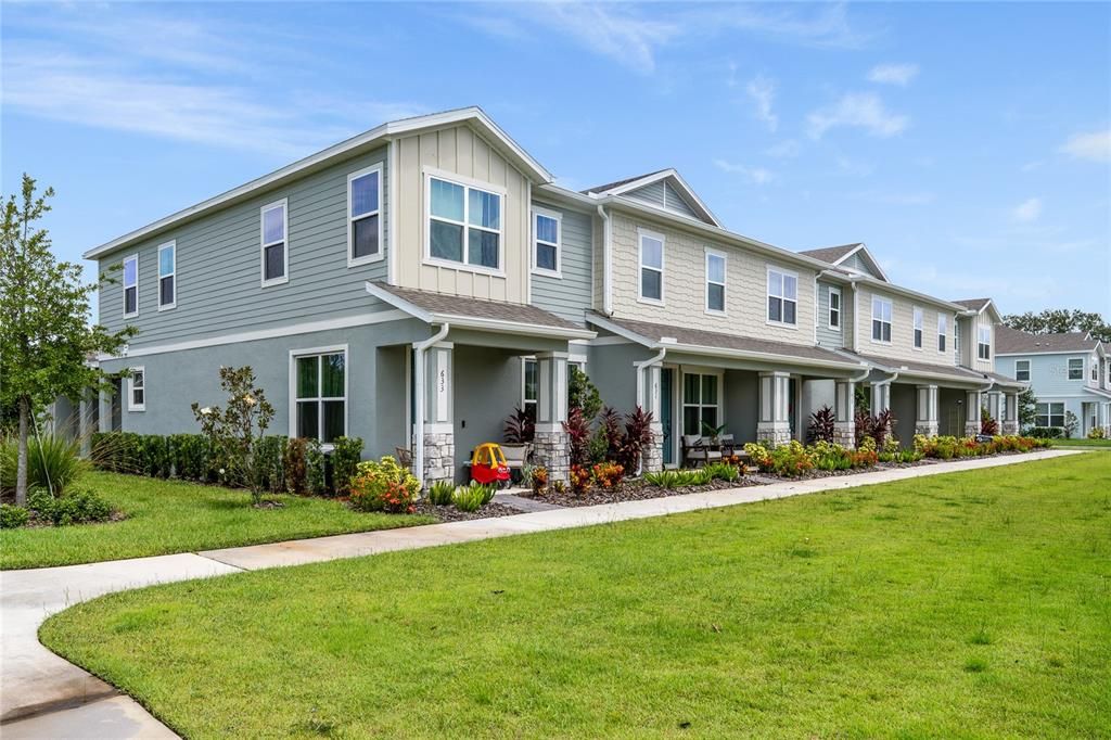 627 DOGFISH LANE, Debary, FL 32713
