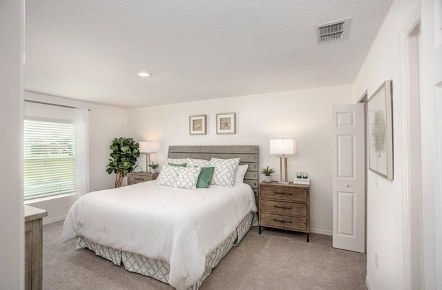 207 SW Aubudon Avenue, Port St. Lucie, FL 34984