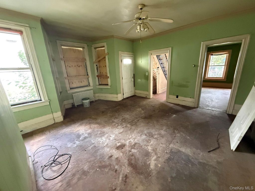 332 S 6th Avenue, Mount Vernon, NY 10550 — photo 3