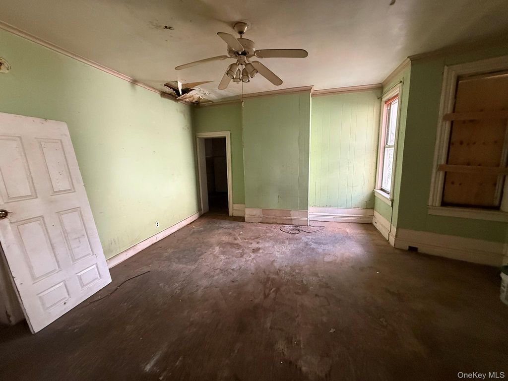 332 S 6th Avenue, Mount Vernon, NY 10550 — photo 4