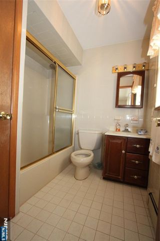 28 Taylor, Woodland Park, NJ 07424