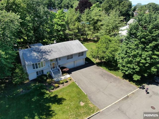 28 Taylor, Woodland Park, NJ 07424