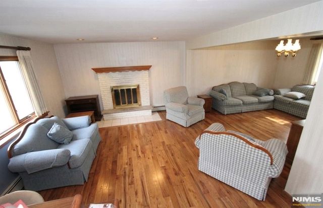 28 Taylor, Woodland Park, NJ 07424