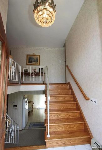 28 Taylor, Woodland Park, NJ 07424