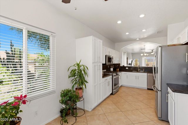 5411 W PONTIAC Drive, Glendale, AZ 85308