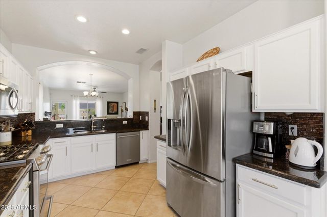 5411 W PONTIAC Drive, Glendale, AZ 85308