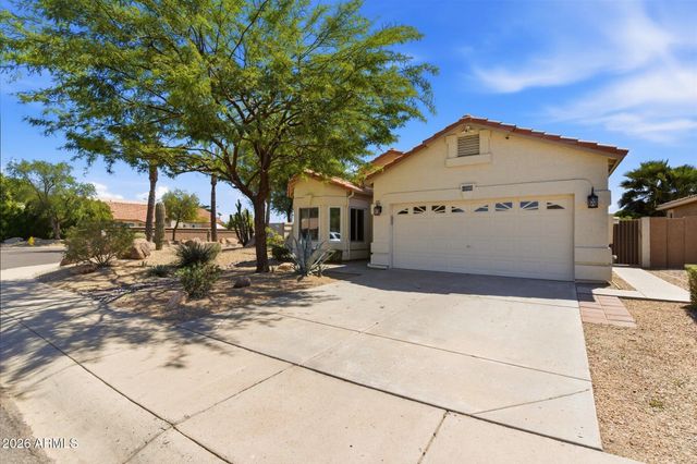 5411 W PONTIAC Drive, Glendale, AZ 85308