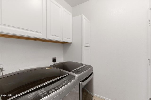 5411 W PONTIAC Drive, Glendale, AZ 85308