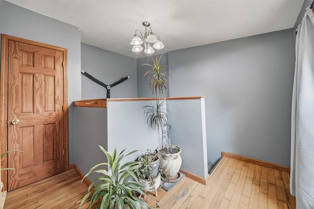 1318 S Gooder Avenue, Eau Claire, WI 54703