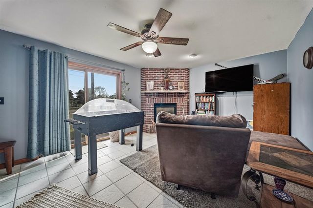 1318 S Gooder Avenue, Eau Claire, WI 54703
