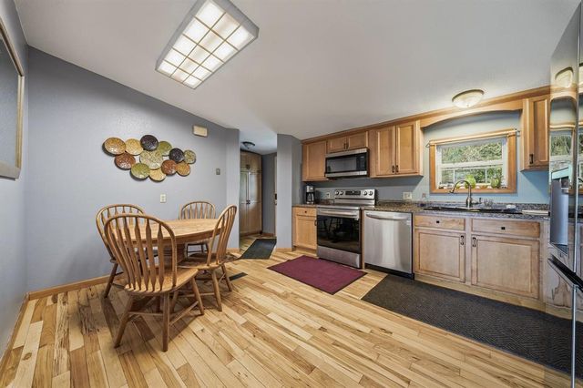 1318 S Gooder Avenue, Eau Claire, WI 54703