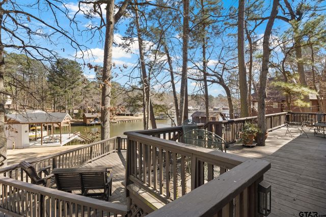 203 King Laurence, Scroggins, TX 75480