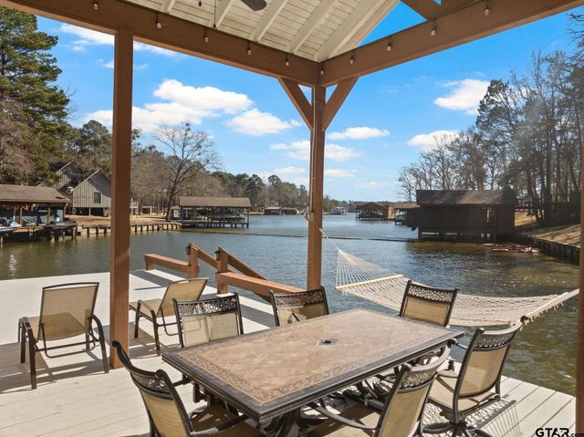 203 King Laurence, Scroggins, TX 75480