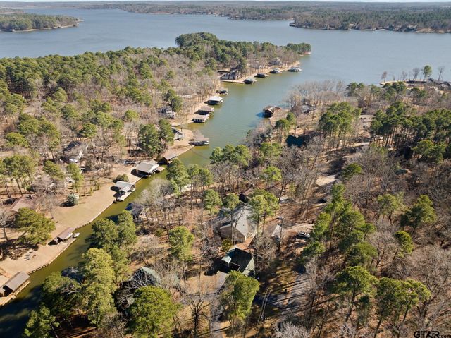 203 King Laurence, Scroggins, TX 75480