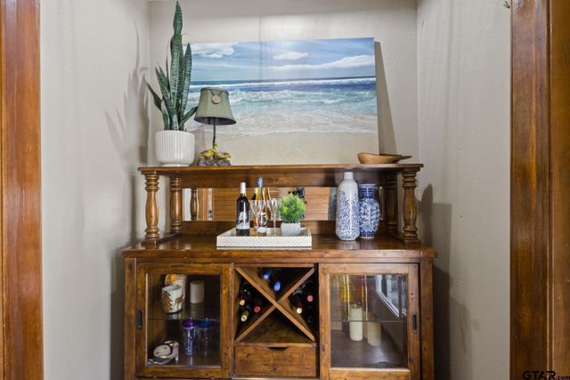 203 King Laurence, Scroggins, TX 75480