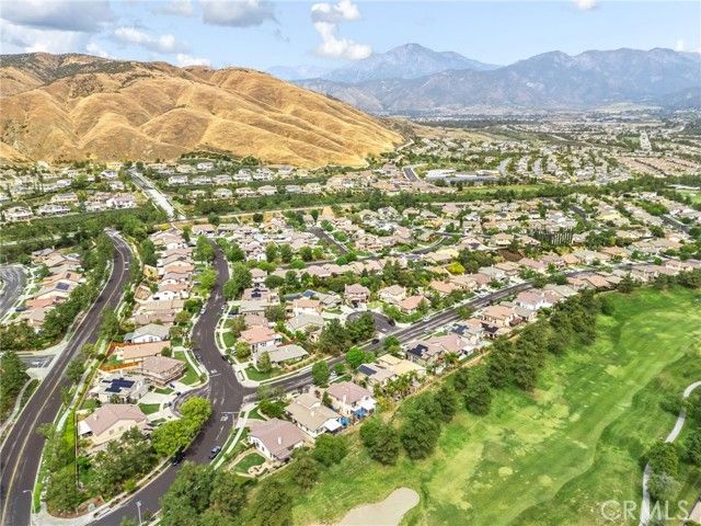 33287 Warwick Hills, Yucaipa, CA 92399