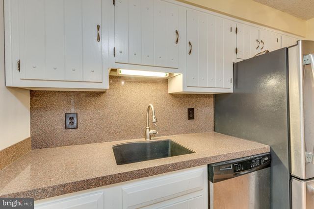 781 MCKENDIMEN RD, Shamong, NJ 08088