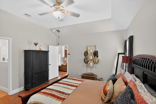 238 Johnnys WAY, Kyle, TX 78640