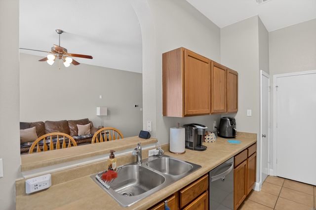 238 Johnnys WAY, Kyle, TX 78640