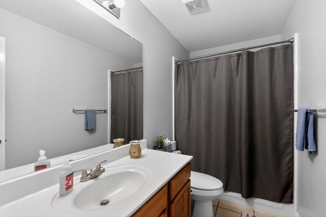 238 Johnnys WAY, Kyle, TX 78640