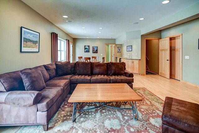 2809 Interlaken Pass, Madison, WI 53719