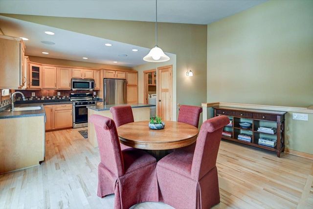 2809 Interlaken Pass, Madison, WI 53719