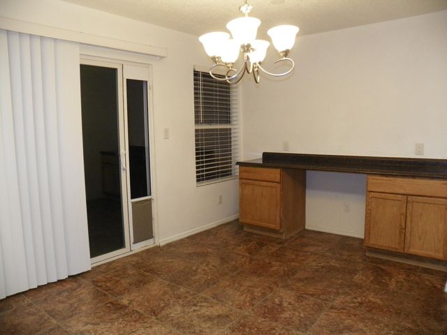 6428 Mountain Hawk Way NE, Rio Rancho, NM 87144