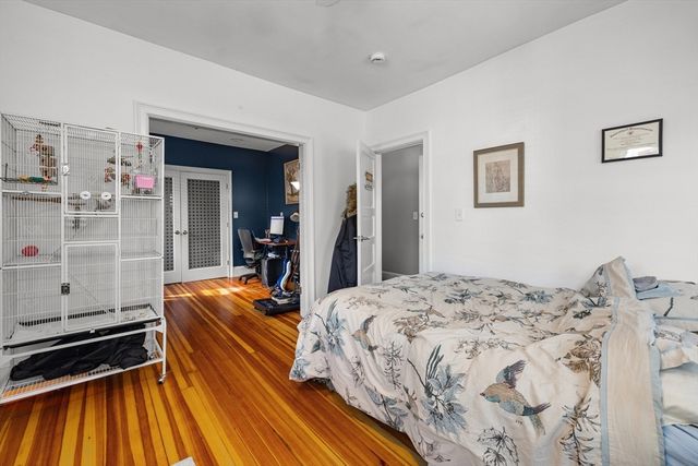 28 Edison Grn 2, Boston, MA 02125
