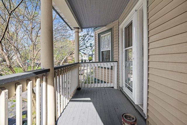 28 Edison Grn 2, Boston, MA 02125