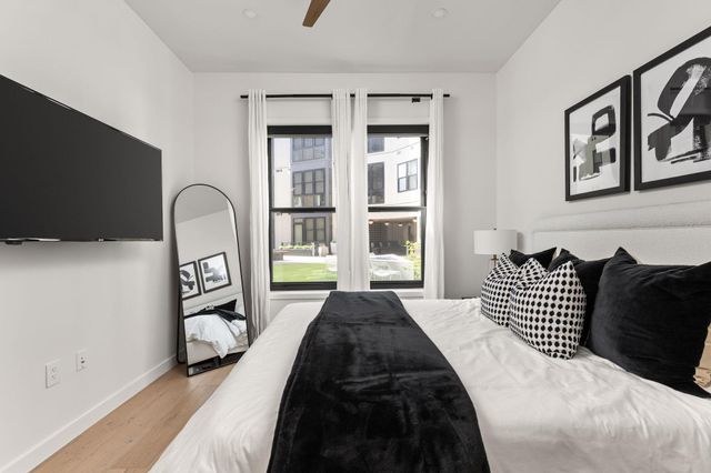 800 Embassy DR 113, Austin, TX 78702