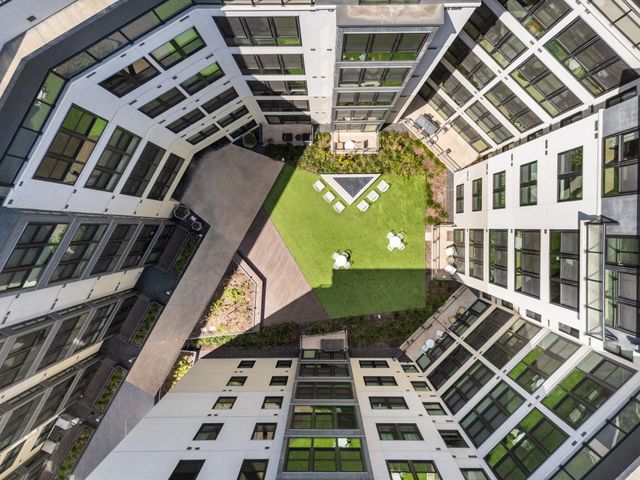 800 Embassy DR 113, Austin, TX 78702