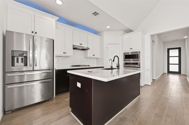 19303 Hackberry Hollow Trail, Cypress, TX 77433