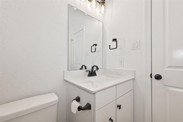 19303 Hackberry Hollow Trail, Cypress, TX 77433