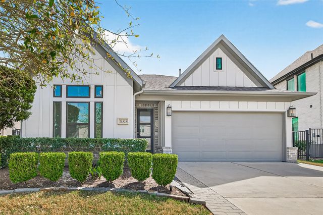 19303 Hackberry Hollow Trail, Cypress, TX 77433