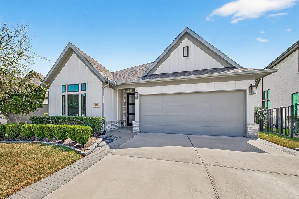 19303 Hackberry Hollow Trail, Cypress, TX 77433