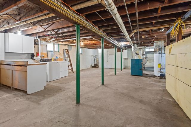 55 Melrose Drive, Cranston, RI 02910