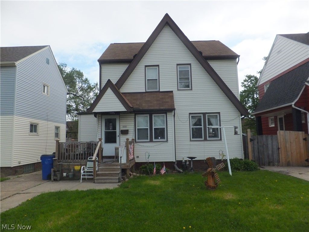 4397 W 60th Street, Cleveland, OH 44144