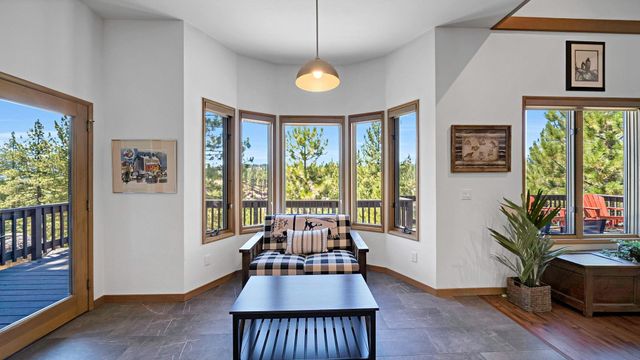 878 Deer Trail, Portola, CA 96122