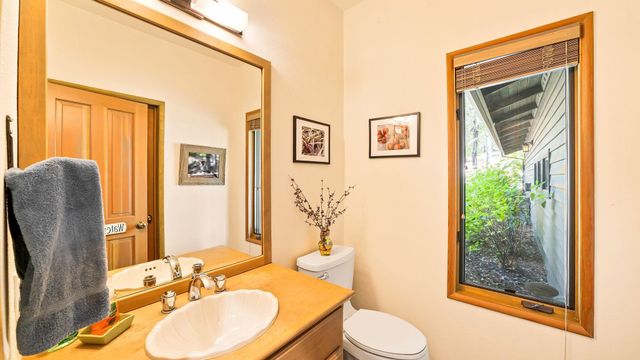 878 Deer Trail, Portola, CA 96122