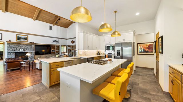 878 Deer Trail, Portola, CA 96122