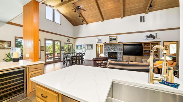 878 Deer Trail, Portola, CA 96122