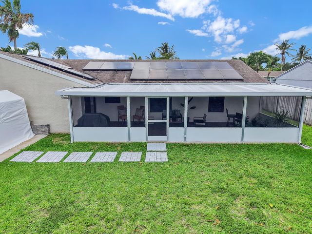 8411 Theresa Road, Boynton Beach, FL 33472