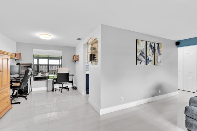 8411 Theresa Road, Boynton Beach, FL 33472