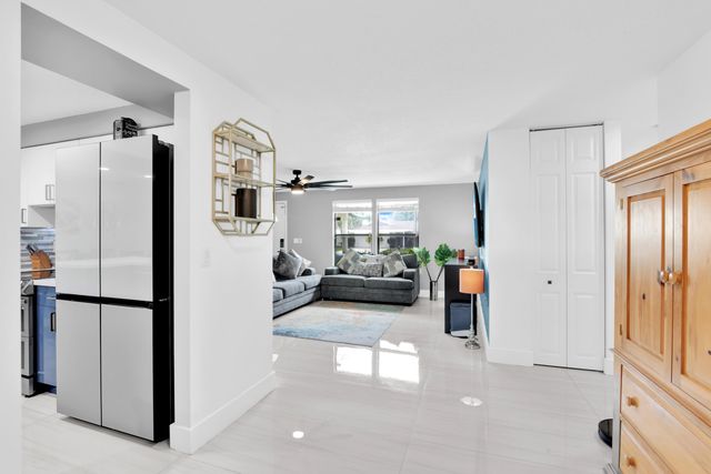 8411 Theresa Road, Boynton Beach, FL 33472