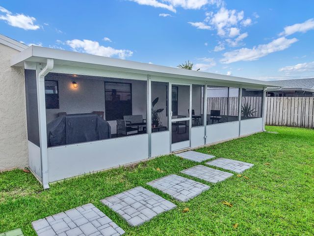 8411 Theresa Road, Boynton Beach, FL 33472