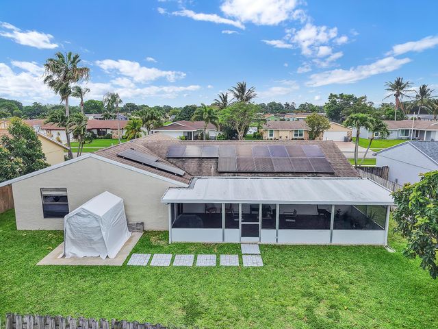 8411 Theresa Road, Boynton Beach, FL 33472