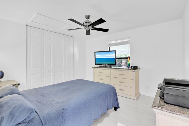 8411 Theresa Road, Boynton Beach, FL 33472