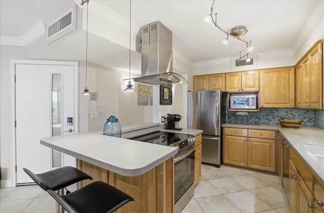 6804 GULF DRIVE 6804, Holmes Beach, FL 34217