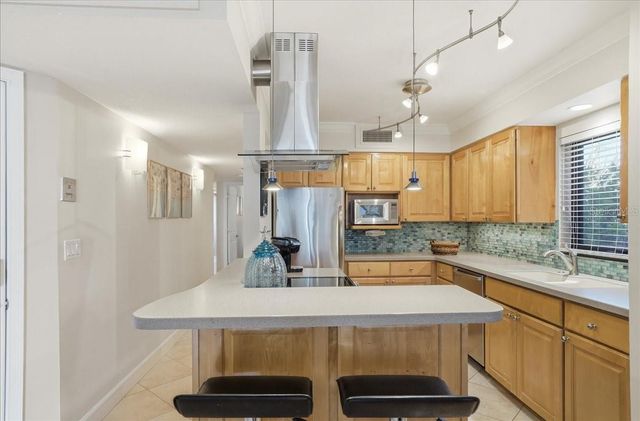 6804 GULF DRIVE 6804, Holmes Beach, FL 34217